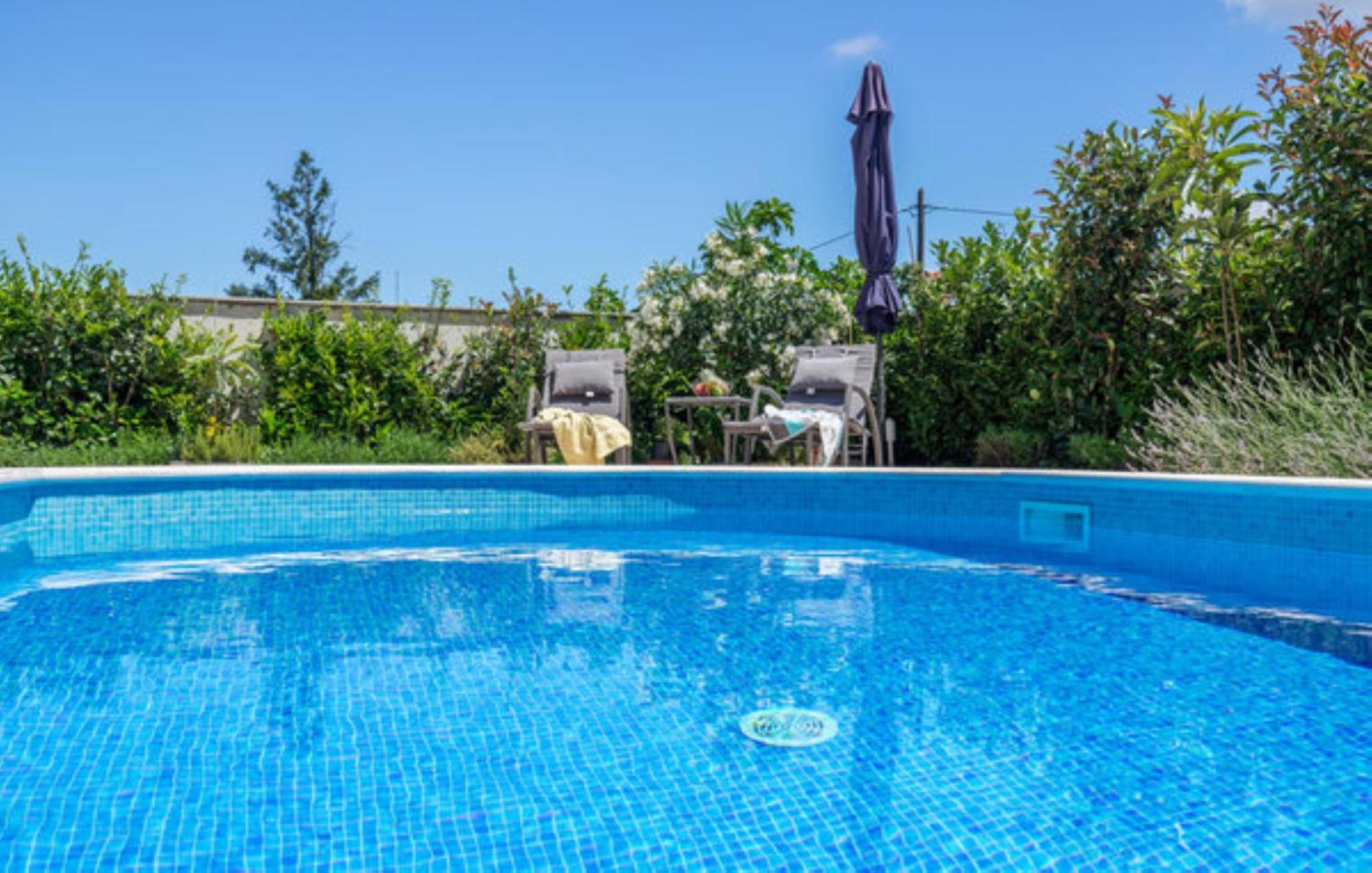 PUY Studio Apartment With Pool מראה חיצוני תמונה